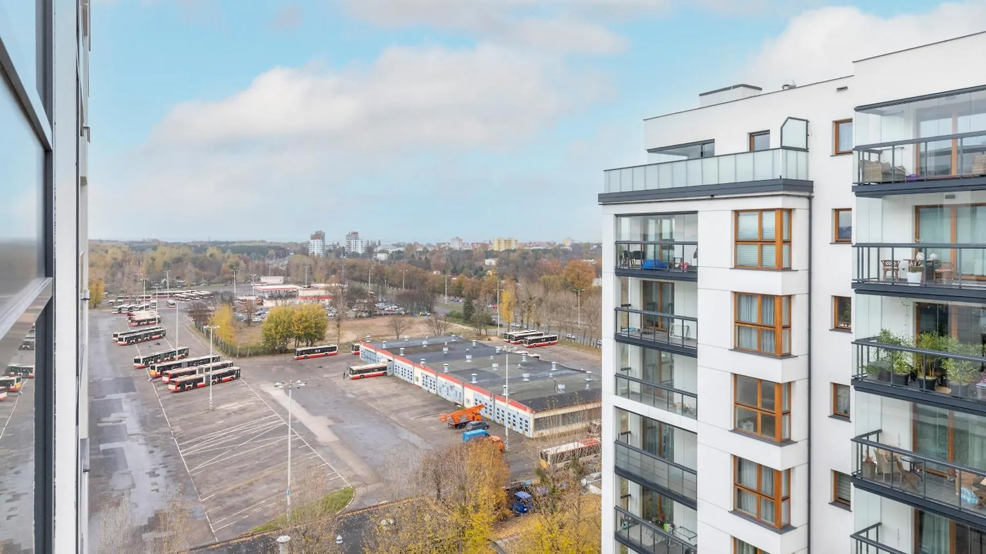Apartament Z Widokiem Na Morze Obok Parku Millenium W Gdansku By Noclegi Renters Apartment